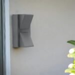 Modern Design LED 2 Way Edge Up-down Wall Light, Grey Aluminium Outdoor Wall Fixture with Glass