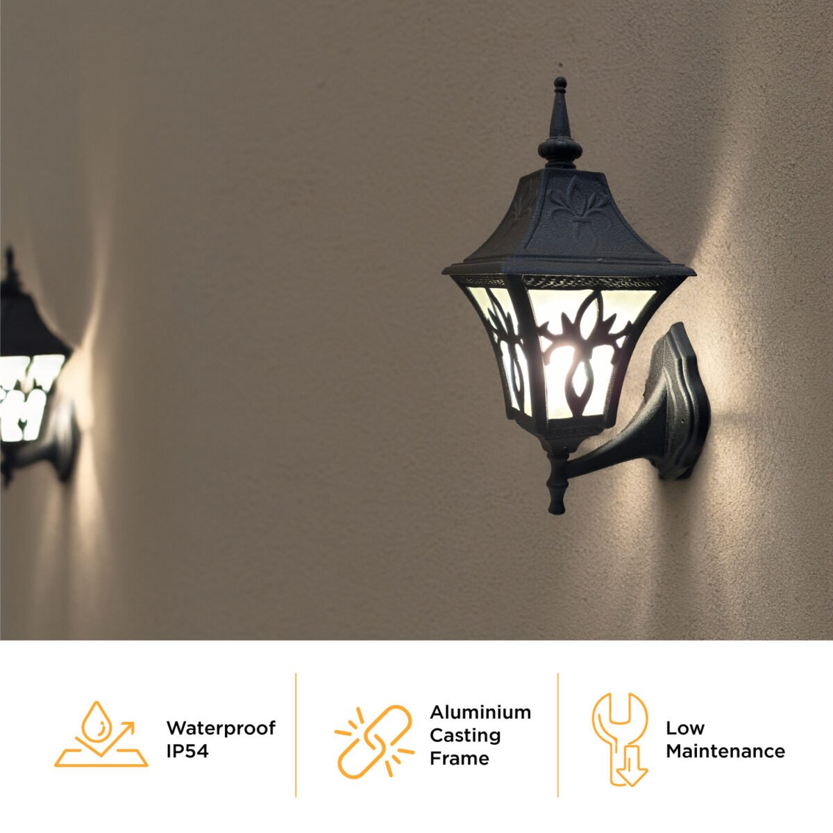Regal Wall Light 2