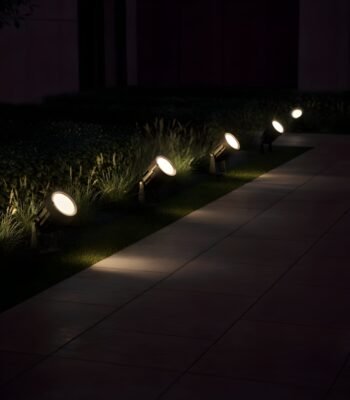 UL Spike 205 light led night view