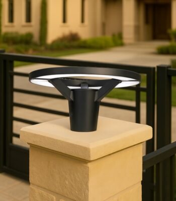 Umbra Gate Light day