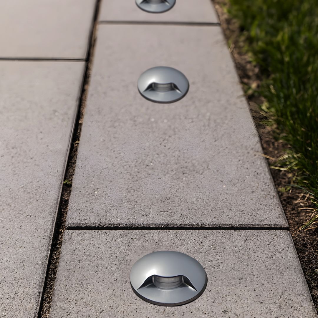 ground-bruial-52mm-one-way-day-view Modern 52mm Ground Burial Light (One-Way) - Image 1