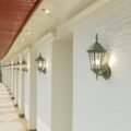 Noir-Arc Wall Light