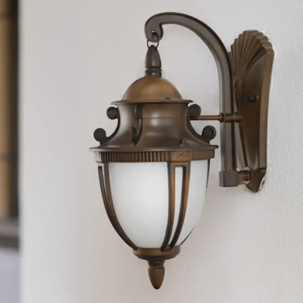 Vogue-Lamp Wall Light